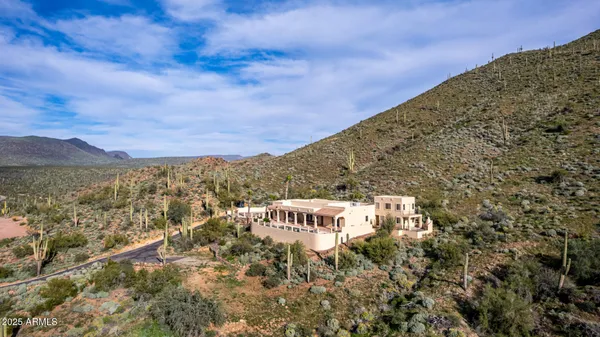 $1,749,900 | 40229 North 32nd Street, Cave Creek, AZ 85331