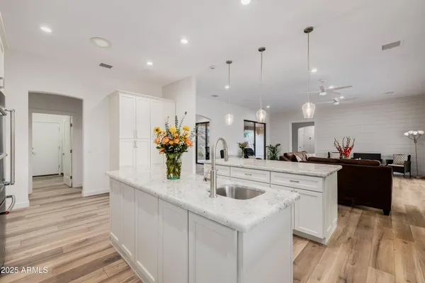 $1,749,900 | 40229 North 32nd Street, Cave Creek, AZ 85331