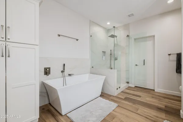 $1,749,900 | 40229 North 32nd Street, Cave Creek, AZ 85331