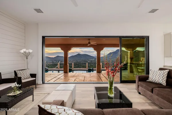$1,749,900 | 40229 North 32nd Street, Cave Creek, AZ 85331