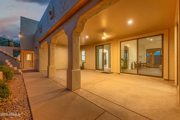 $1,749,900 | 40229 North 32nd Street, Cave Creek, AZ 85331