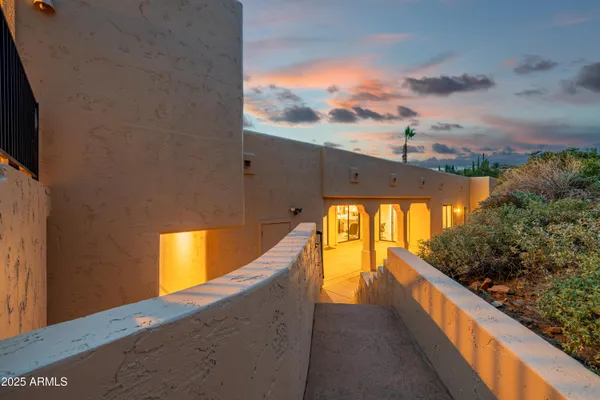 $1,749,900 | 40229 North 32nd Street, Cave Creek, AZ 85331