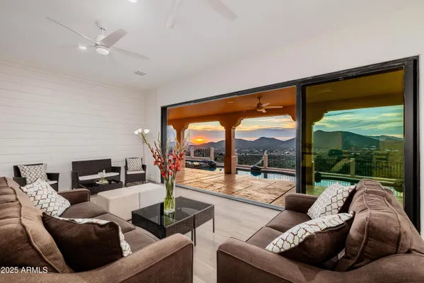 $1,749,900 | 40229 North 32nd Street, Cave Creek, AZ 85331