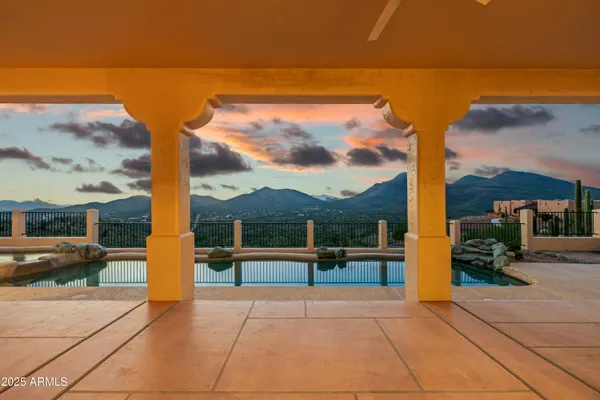 $1,749,900 | 40229 North 32nd Street, Cave Creek, AZ 85331