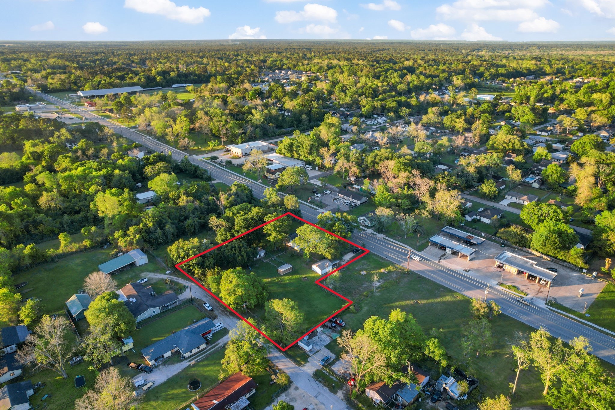 804 North Cleveland Street Dayton, TX 77535 - Photo 8 of 29 a view of a city