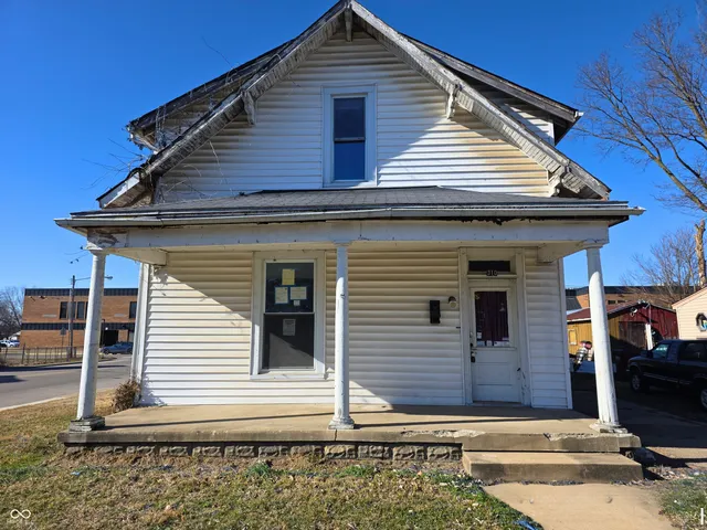 $79,500 | 310 South Pleasant Street, Edinburgh, IN 46124