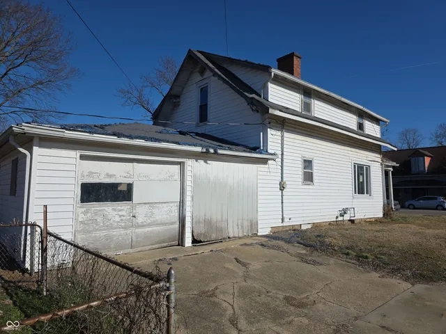$79,500 | 310 South Pleasant Street, Edinburgh, IN 46124