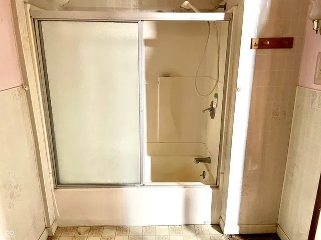 $79,500 | 310 South Pleasant Street, Edinburgh, IN 46124