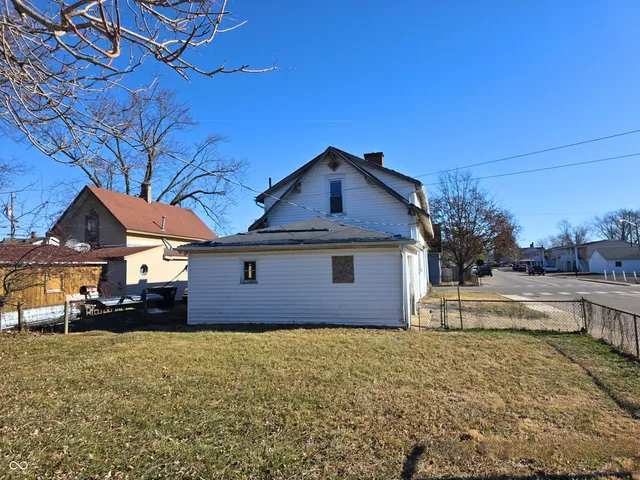 $79,500 | 310 South Pleasant Street, Edinburgh, IN 46124
