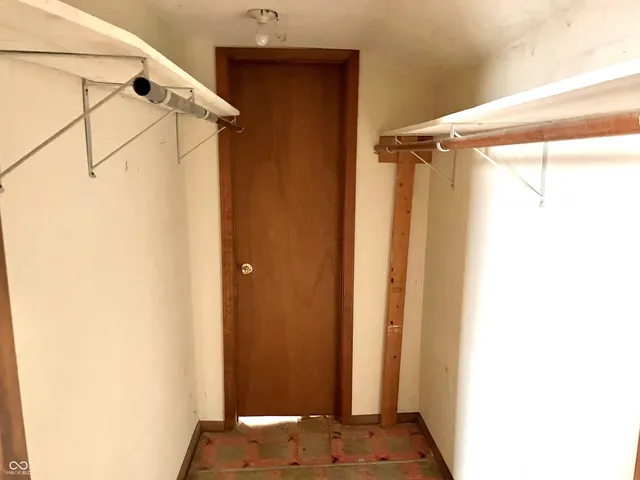 $79,500 | 310 South Pleasant Street, Edinburgh, IN 46124