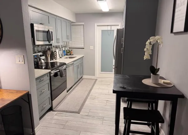 $2,100 | 136 Akron Street, Unit A1, Lake Worth Beach, FL 33461