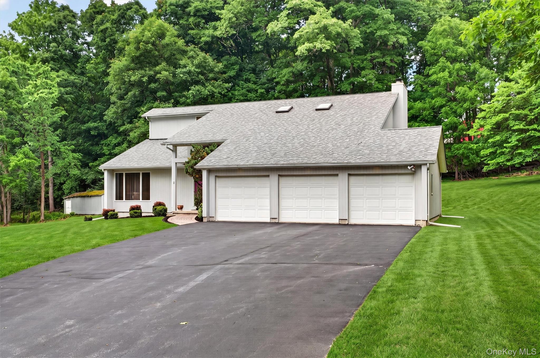 7 Indian Hill Road Warwick, NY 10990 - Photo 3 of 49