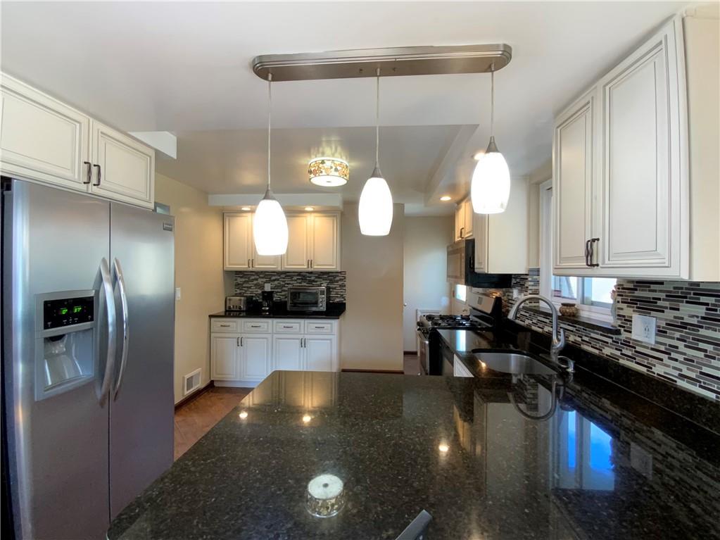 1229 Girard Road Pittsburgh, PA 15227 - Photo 4 of 14 Gallery Image 4