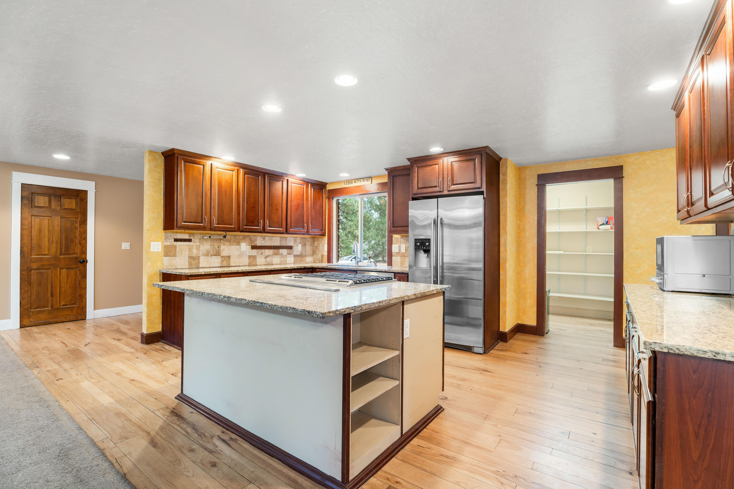 60889 Parrell Road Bend, OR 97702 - Photo 12 of 35 06-New