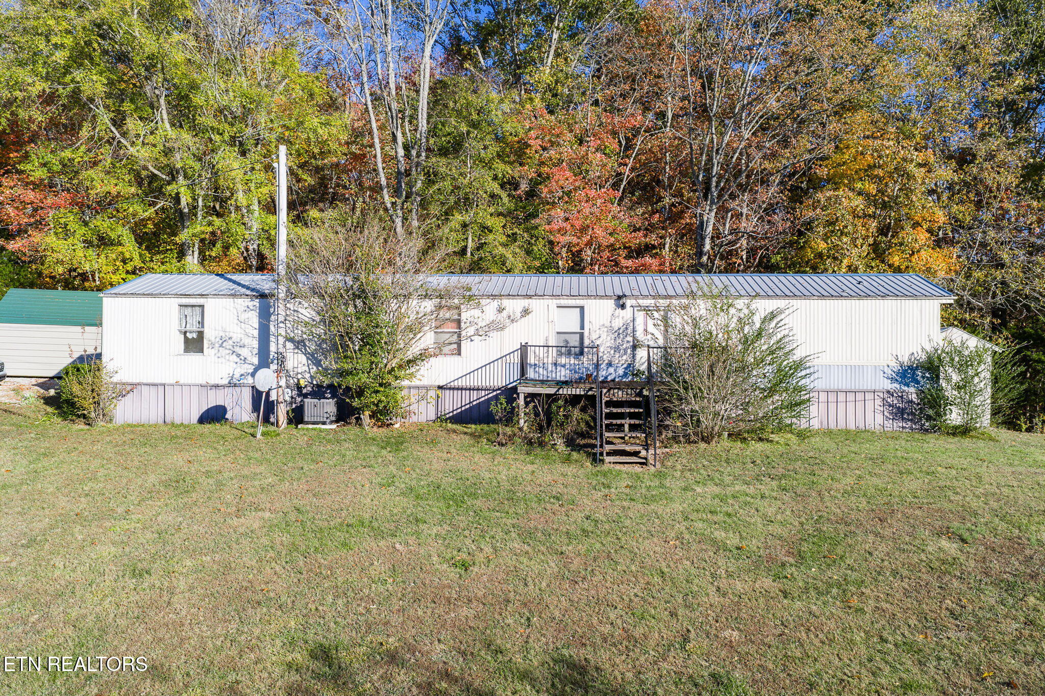 16-web-or-mls-7316 Oak Grove Rd_013_TNPC