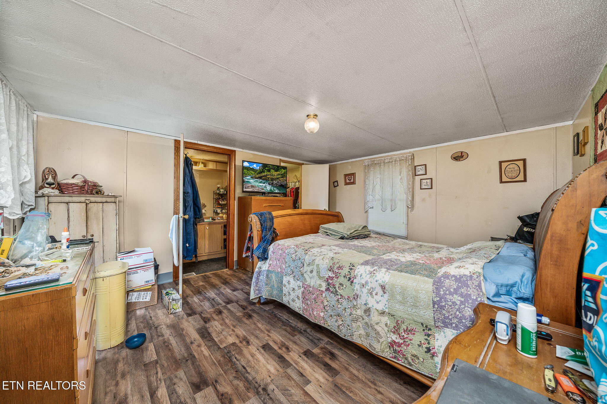 7316 Oak Grove Road Monroe, TN 38573 - Photo 13 of 26 11-web-or-mls-7316 Oak Grove Rd_052_TNPC