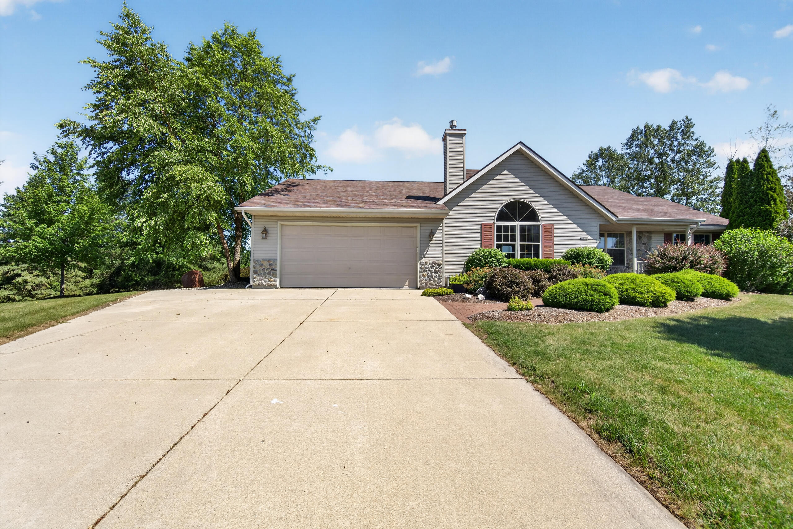 W5628 Town Line Road Sherman, WI 53075 - Photo 45 of 51 DSC08702