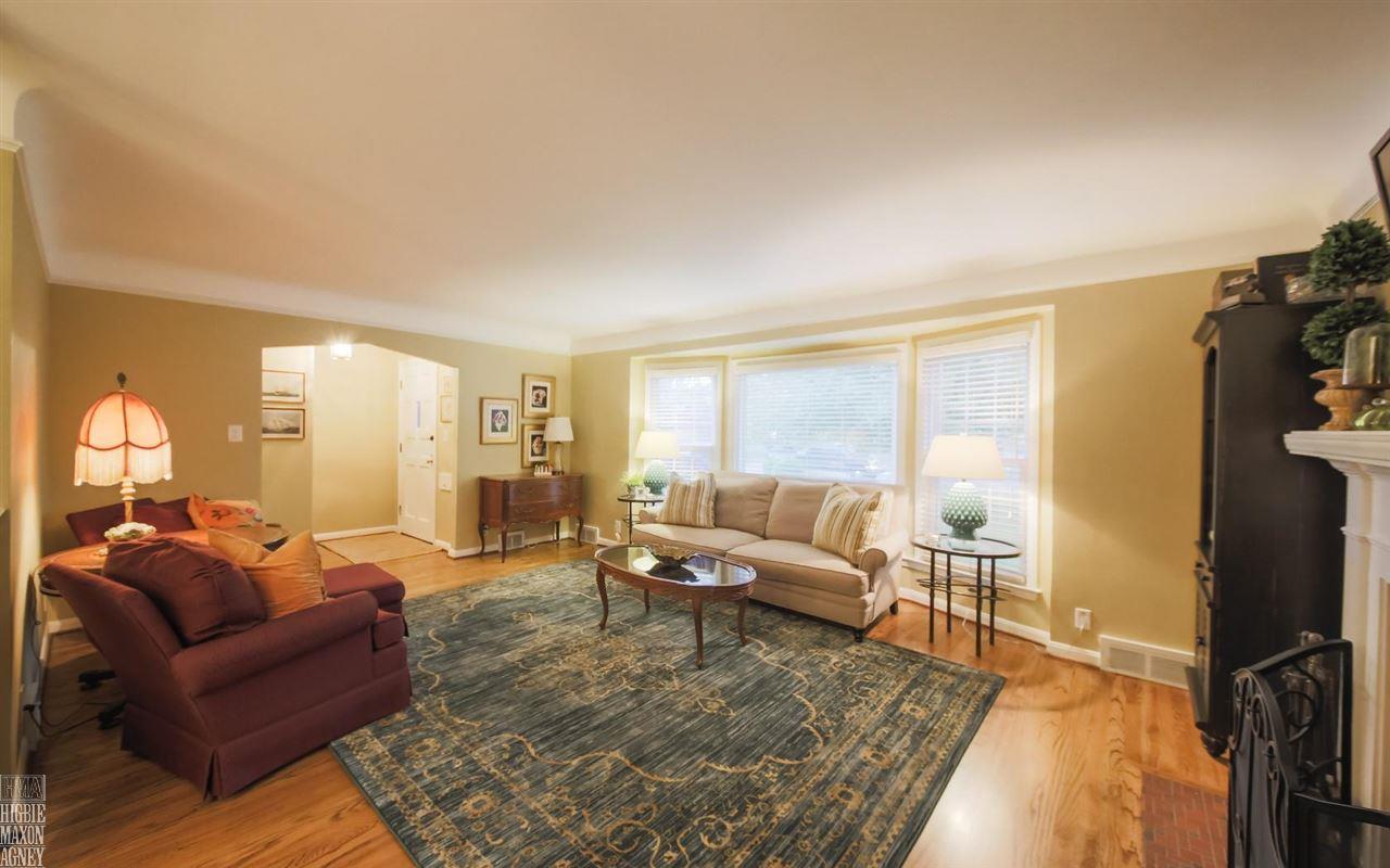 374 Kerby Road Grosse Pointe Farms, MI 48236 - Photo 4 of 21