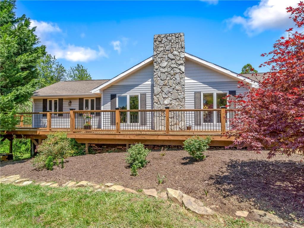 44 Rodeo Drive Leicester, NC 28748 - Photo 2 of 19 Gallery Image 2