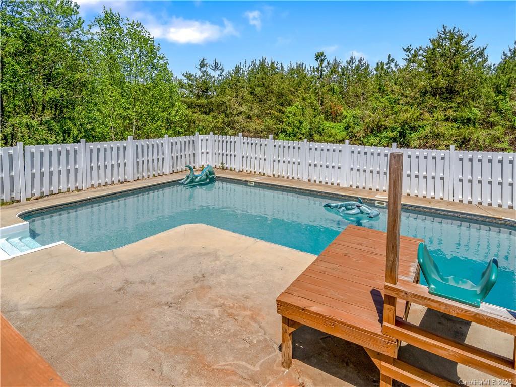 44 Rodeo Drive Leicester, NC 28748 - Photo 16 of 19 Gallery Image 16