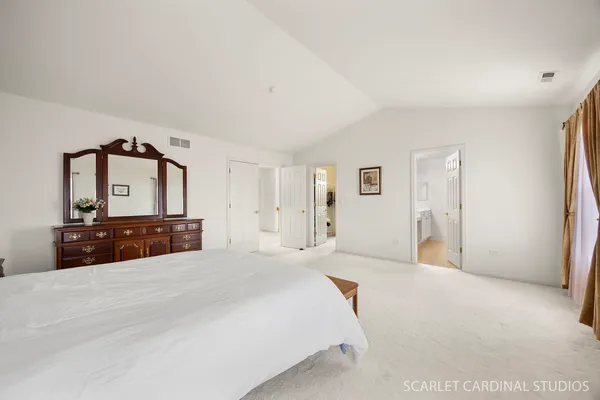 $600,000 | 1661 Trails End Lane, Bolingbrook, IL 60490