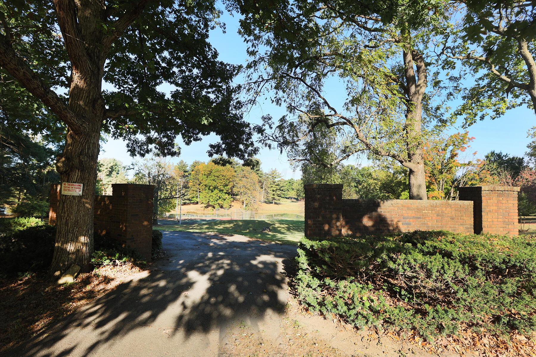 7130 Worthington Road Westerville, OH 43082 - Photo 29 of 31 1D5A3301