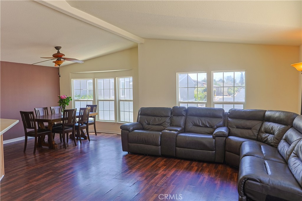23301 Ridge Rte Drive, Unit 207 Laguna Hills, CA 92653 - Photo 5 of 39