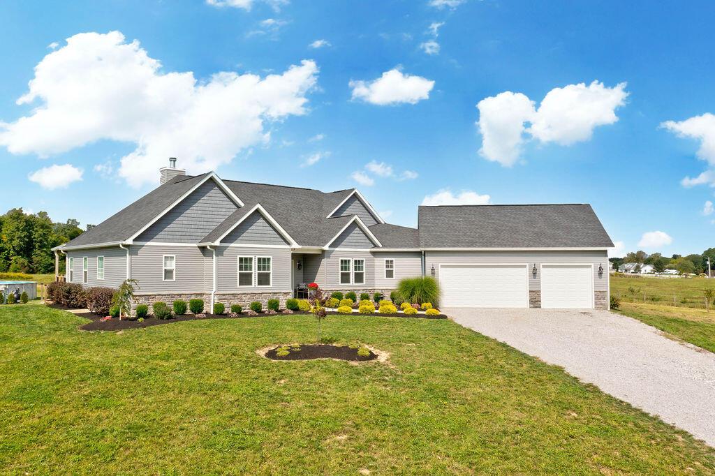 3760 South County Line Road Johnstown, OH 43031 - Photo 1 of 52 Welcome home!