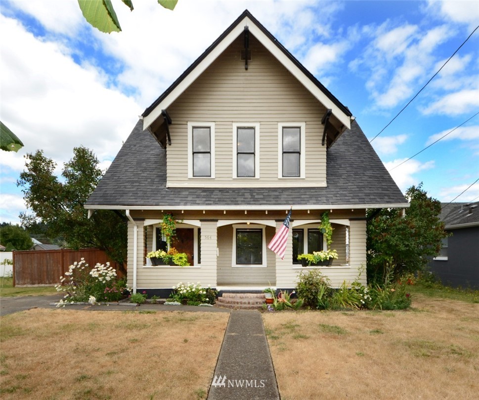 564 Southwest Chehalis Avenue Chehalis, WA 98532 - Photo 2 of 29 Gallery Image 2