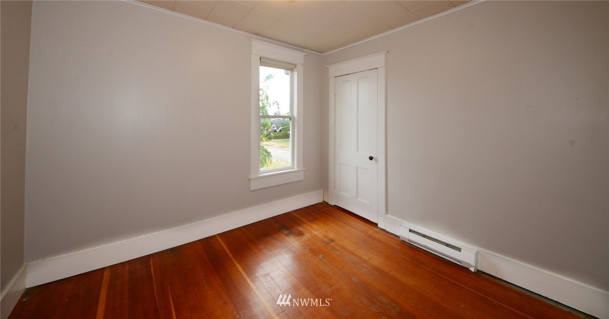 564 Southwest Chehalis Avenue Chehalis, WA 98532 - Photo 13 of 29 Gallery Image 13