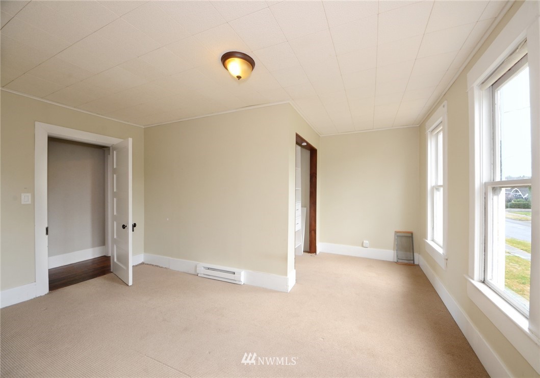 564 Southwest Chehalis Avenue Chehalis, WA 98532 - Photo 14 of 29 Gallery Image 14