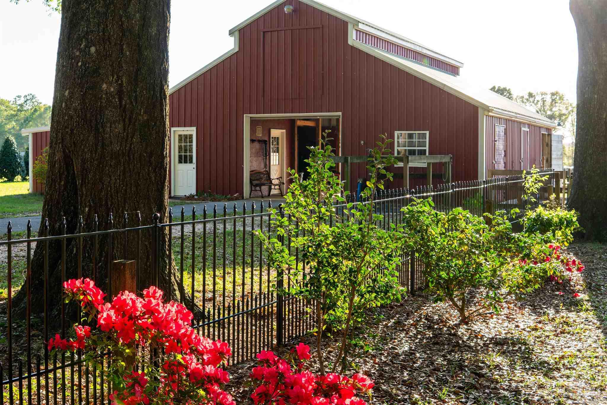 457 Jimmy Lewis Road Milton, FL 32570 - Photo 16 of 57