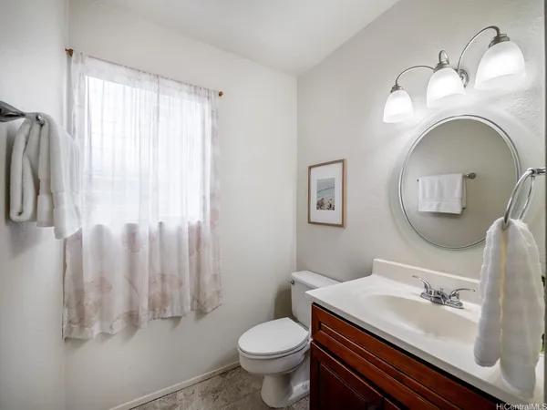 $1,400,000 | 94-337 Makapipipi Street, Mililani, HI 96789