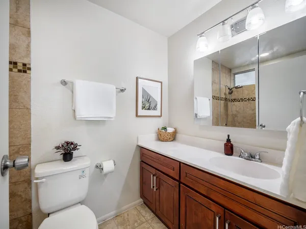 $1,400,000 | 94-337 Makapipipi Street, Mililani, HI 96789