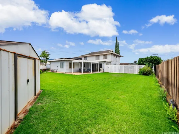 $1,400,000 | 94-337 Makapipipi Street, Mililani, HI 96789