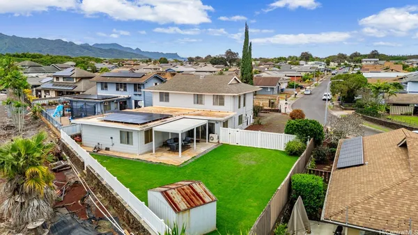 $1,400,000 | 94-337 Makapipipi Street, Mililani, HI 96789