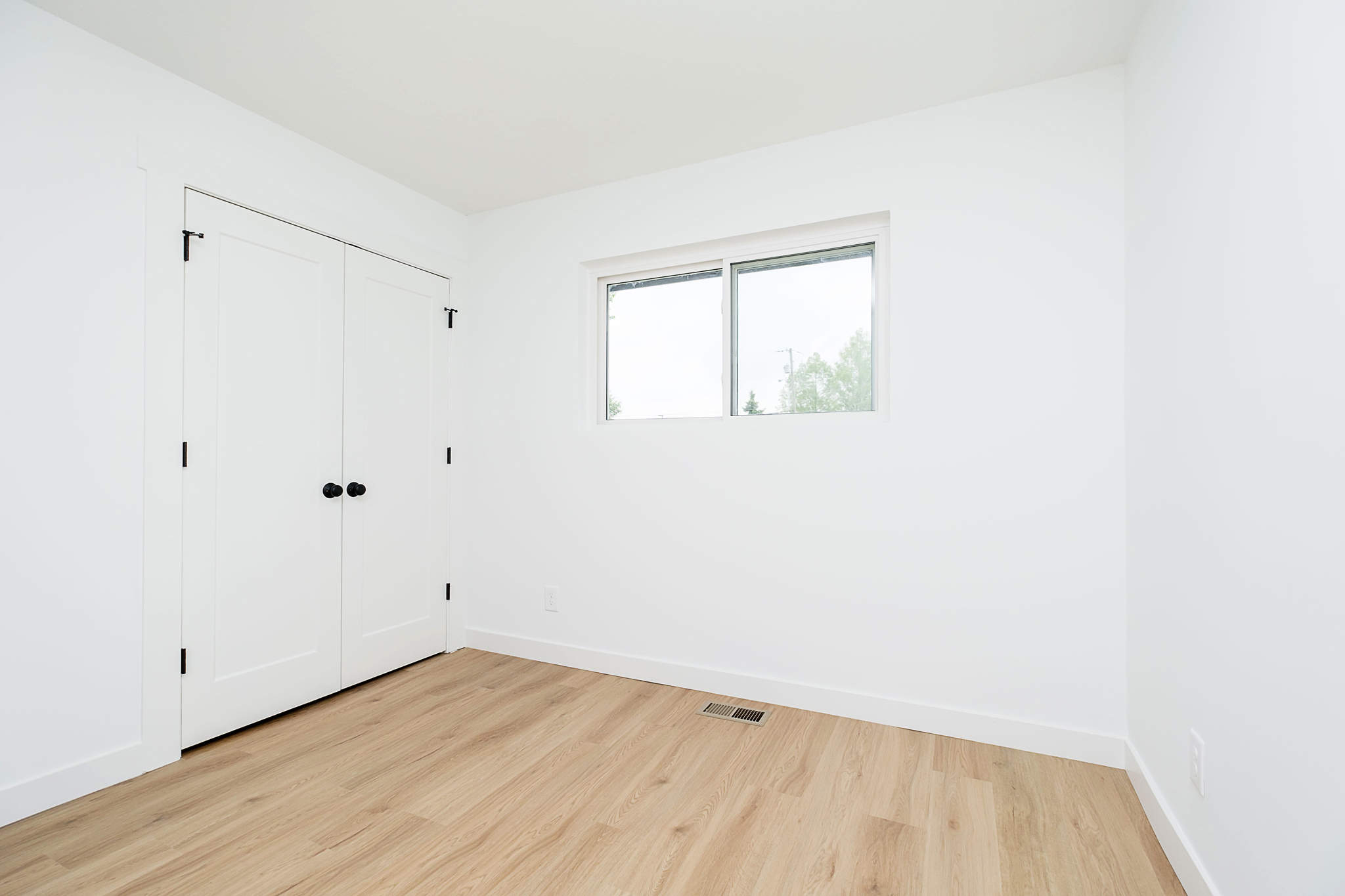 6220 Clydes Road Indianapolis, IN 46268 - Photo 11 of 15