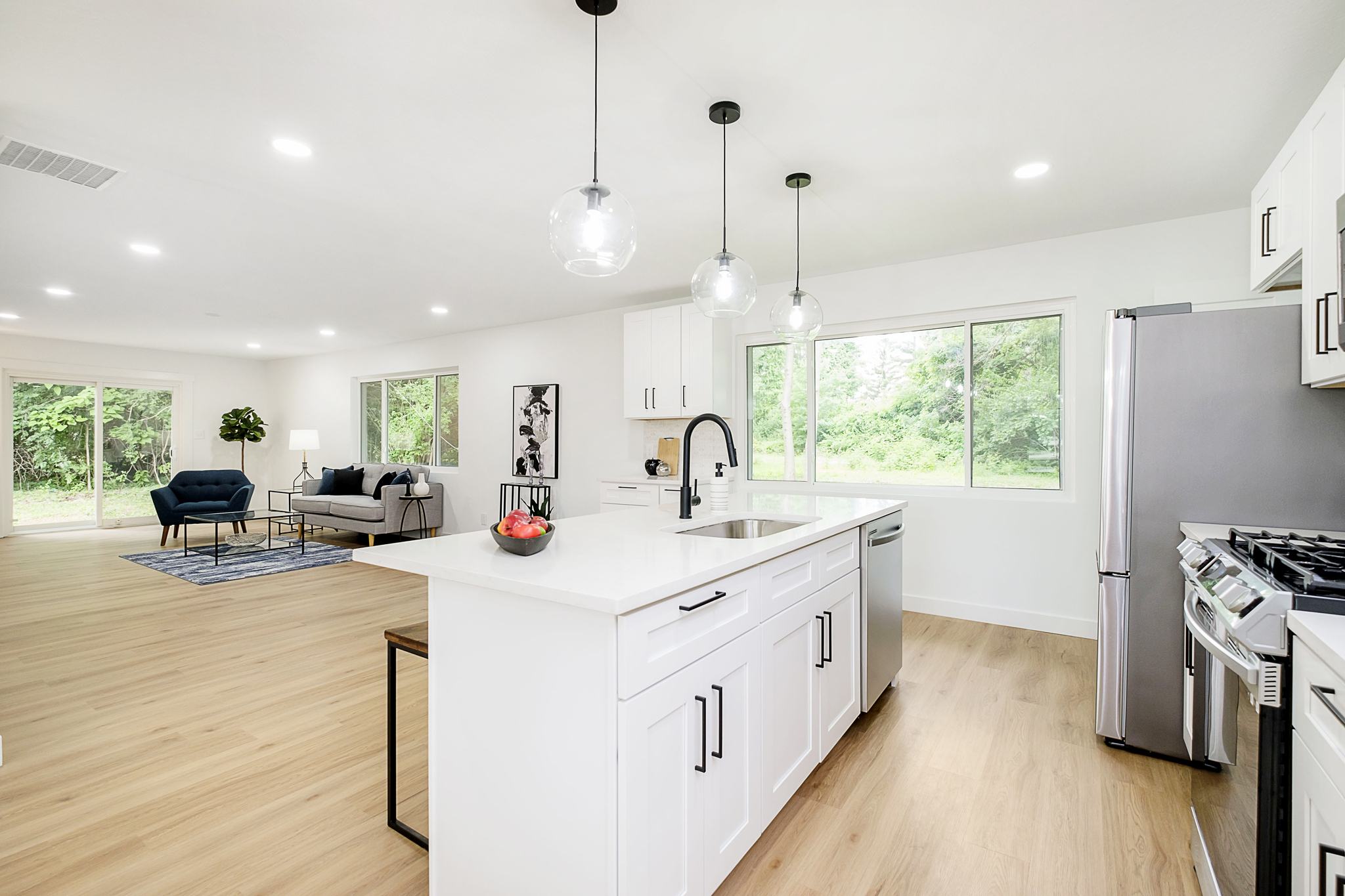 6220 Clydes Road Indianapolis, IN 46268 - Photo 6 of 15