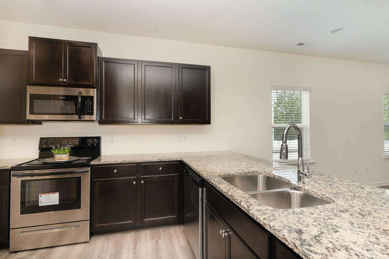 6809 Shane Drive Raleigh, NC 27610 - Photo 7 of 21 Photo 7