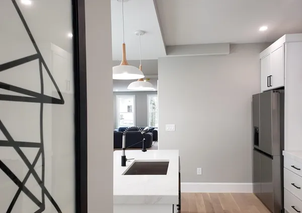 $4,000 | 97 Trenton Street, Unit 1, Boston, MA 02128