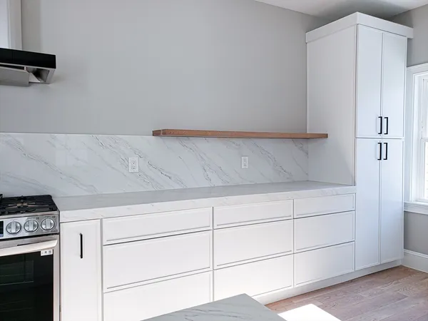 $4,000 | 97 Trenton Street, Unit 1, Boston, MA 02128