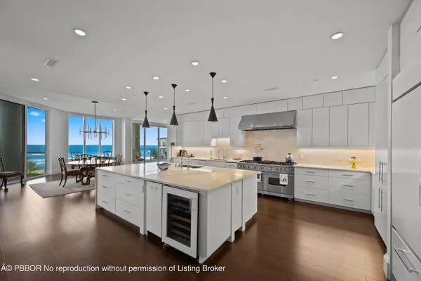 $8,950,000 | 3000 South Ocean Boulevard, Unit 503/504, Palm Beach, FL 33480