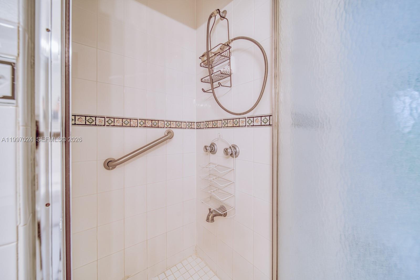 9961 Southwest 12th Street Miami, FL 33174 - Photo 10 of 50