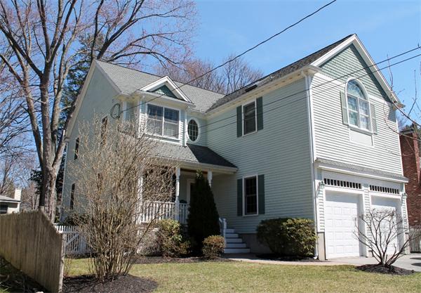 65 Harding Road Lexington, MA 02420 - Photo 1 of 28 Gallery Image 1