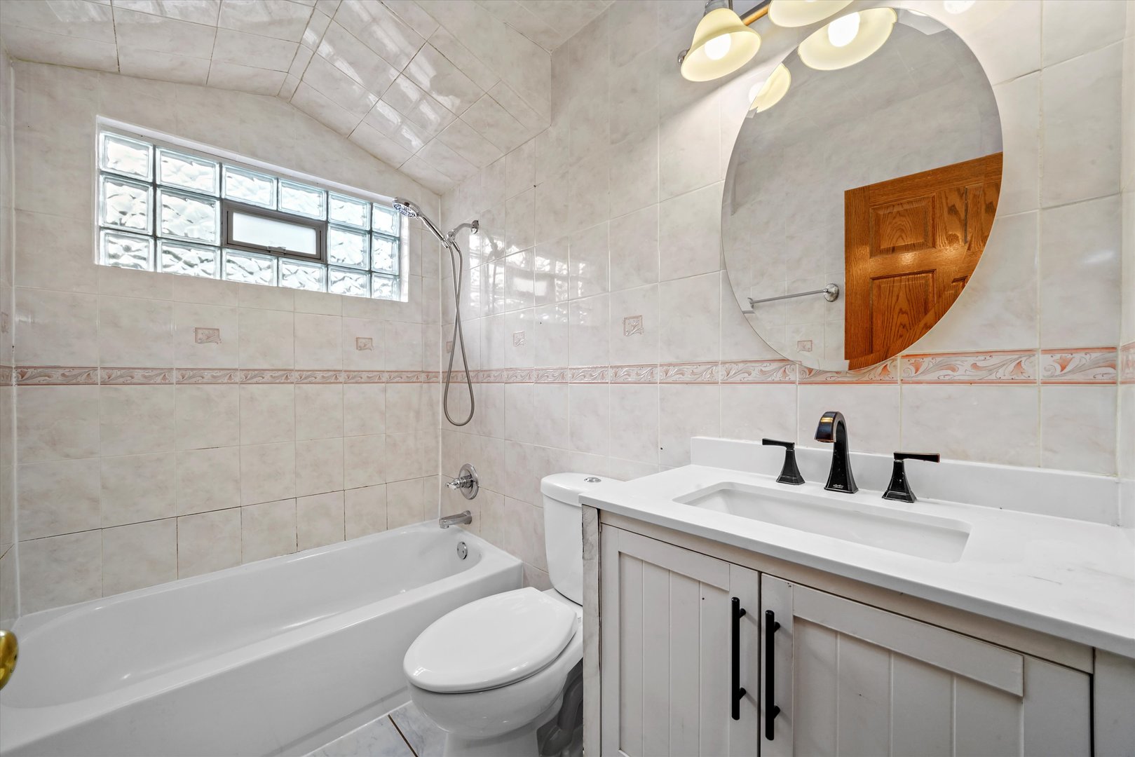 461 Rockhurst Road Bolingbrook, IL 60440 - Photo 16 of 33 Gallery Image 16