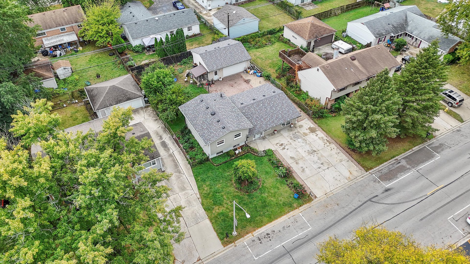 461 Rockhurst Road Bolingbrook, IL 60440 - Photo 20 of 33 Gallery Image 20