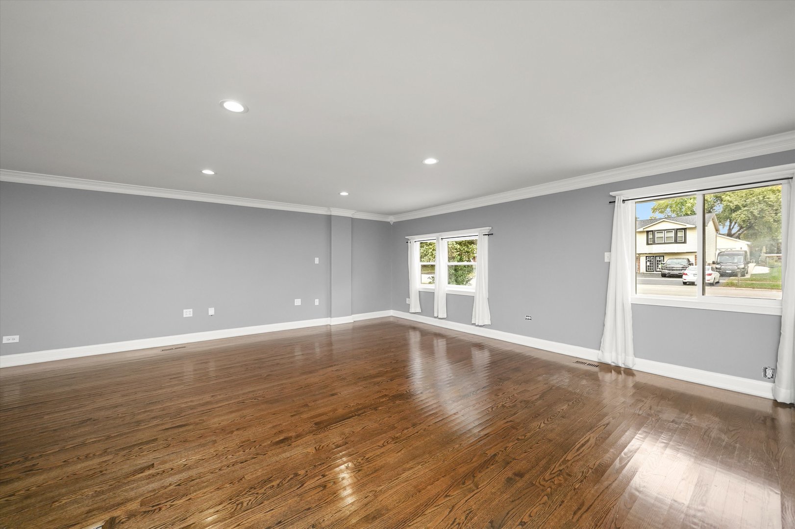 461 Rockhurst Road Bolingbrook, IL 60440 - Photo 8 of 33 Gallery Image 8