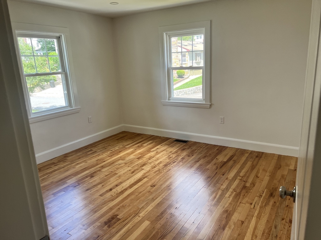 96 Buchanan Road Boston, MA 02132 - Photo 7 of 20