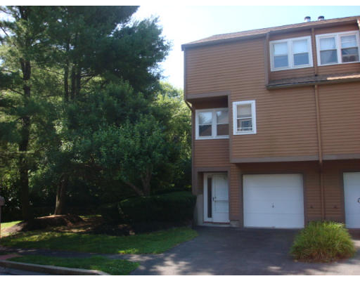 21 Marion Road, Unit 21A Salem, MA 01970 - Photo 1 of 9