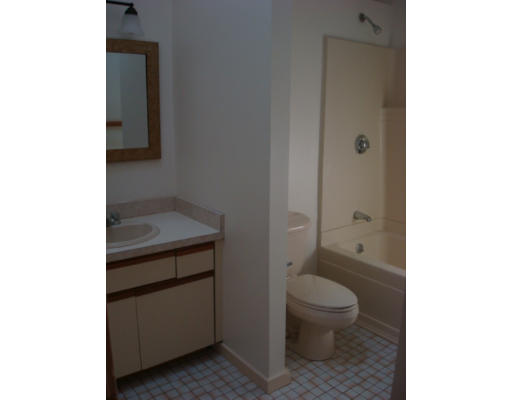 21 Marion Road, Unit 21A Salem, MA 01970 - Photo 8 of 9
